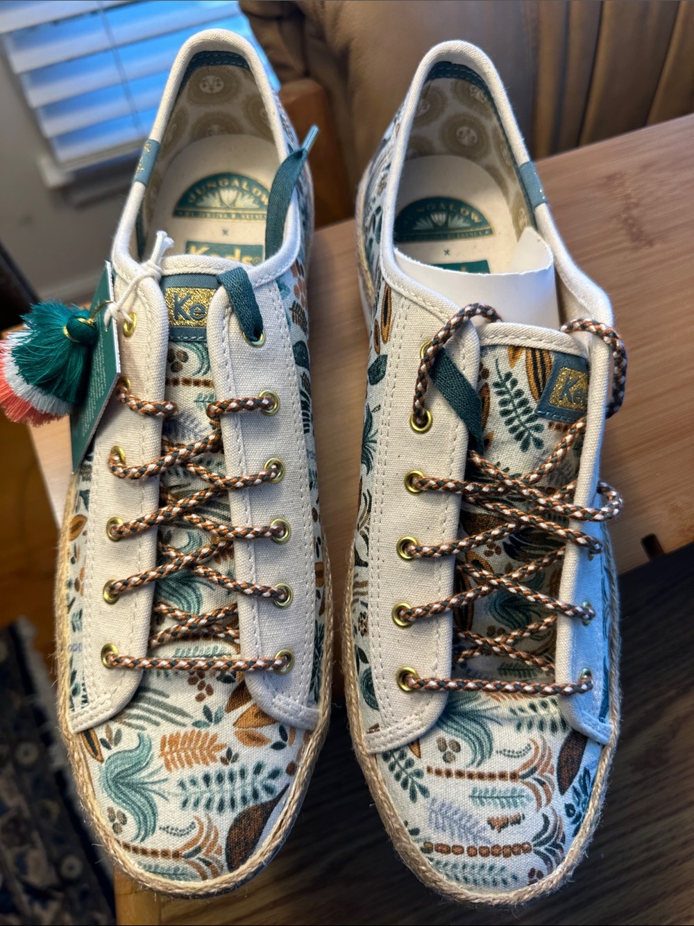 Anthropologie sells Keds! Floral Canvas Sneakers in Teal, Tan & Cream, NIB, 11